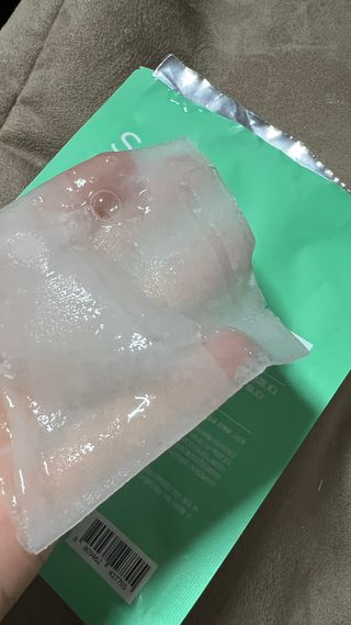 약손명가코스메틱 산 크리스타 퍼밍 설퍼 마스크팩 28g10ea — 4.5점을 준 리뷰어가 2022년 3월 올린 사용 사진