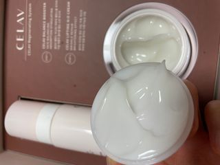 프리마인 바르기만 하면 철벽 스킨케어+24시간 마스크팩 효과. 셀라브 리제너레이팅 시스템 부스터+크림 세트 — 5점을 준 리뷰어가 2023년 7월 올린 사용 사진