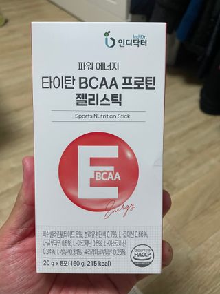 [인디닥터] 타이탄 BCAA 프로틴 젤리스틱 — 5점을 준 리뷰어가 2022년 5월 올린 사용 사진