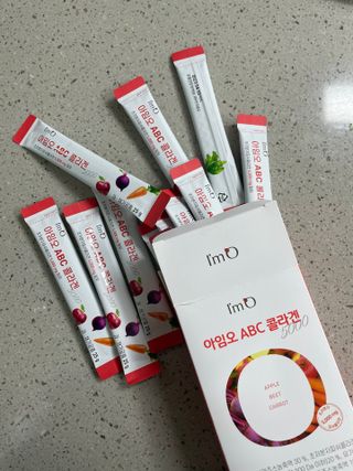 아임오 ABC 콜라겐 젤리 14포 — 5점을 준 리뷰어가 2022년 3월 올린 사용 사진