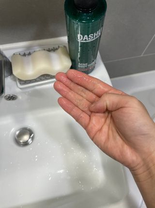 다슈코리아 다슈 데일리 아크네 릴렉스 바디워시 500ml — 5점을 준 리뷰어가 2021년 6월 올린 사용 사진