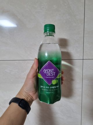 몽베스트 Montbest with Sparkling water Lime20병 — 5점을 준 리뷰어가 2022년 9월 올린 사용 사진
