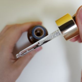 스킨큐어 산다화 비타민c 화이트닝 에센스 30ml — 4.5점을 준 리뷰어가 2023년 7월 올린 사용 사진