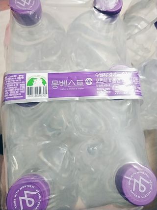 몽베스트위드어스[무라벨] 2L_6입_2Pack — 4.5점을 준 리뷰어가 2021년 12월 올린 사용 사진