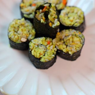 해풀잎 누구나 김밥*1ea [(혼합야채 35g *1ea,  김밥김 (5g, 5ea),  양념간장 (6g, 5ea), 참기름(5g, 2ea)] — 4점을 준 리뷰어가 2022년 7월 올린 사용 사진