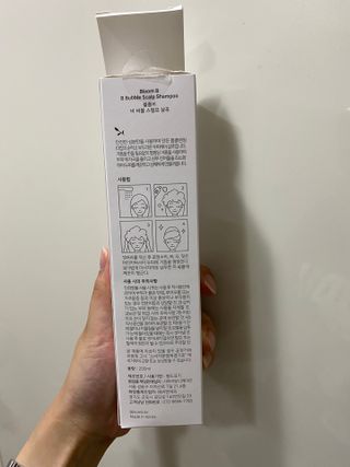 블룸비 거품 두피 샴푸 — 5점을 준 리뷰어가 2022년 7월 올린 사용 사진