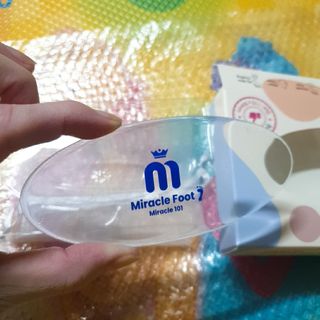 미라클풋 유리발각질제거기 물없이 쓱싹쓱싹 몇번만에 발각질 완벽제거 — 5점을 준 리뷰어가 2021년 9월 올린 사용 사진