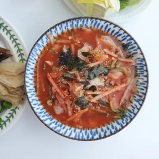 마라도푸드 포항 구룡포 햇 과메기 야채세트 마라도회식당 꽁치 — 5점을 준 리뷰어가 2023년 10월 올린 사용 사진