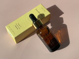 스킨큐어 산다화 비타민c 화이트닝 에센스 30ml — 3.5점을 준 리뷰어가 2022년 2월 올린 사용 사진