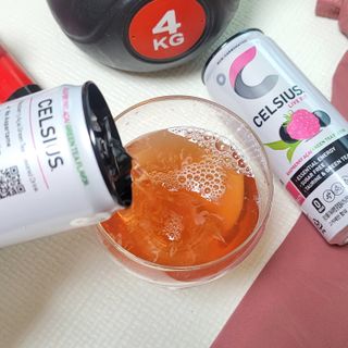 셀시어스 오리지널 325ml 에너지 비타민 피트니스 드링크(24can) 다이어트 음료 — 4.5점을 준 리뷰어가 2022년 5월 올린 사용 사진