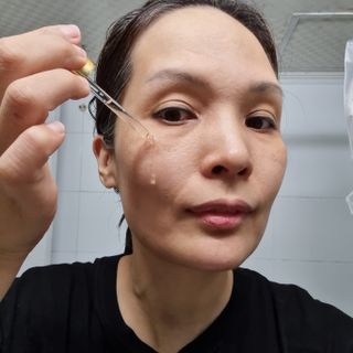 스킨큐어 산다화 비타민c 화이트닝 에센스 30ml — 5점을 준 리뷰어가 2023년 12월 올린 사용 사진