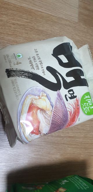 [풀무원] 자연은맛있다 정면, 백면, 홍면  세트 — 5점을 준 리뷰어가 2021년 4월 올린 사용 사진