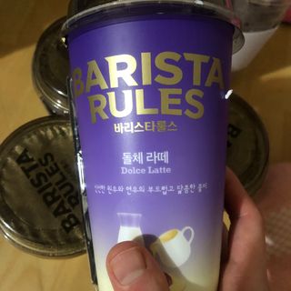 바리스타룰스 돌체 라떼 — 5점을 준 리뷰어가 2023년 4월 올린 사용 사진