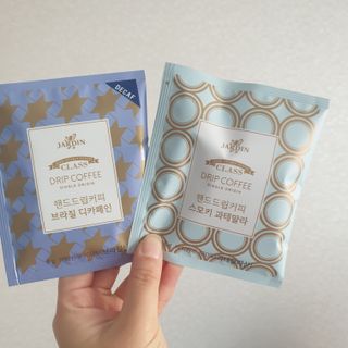 (주)쟈뎅 쟈뎅 클래스 핸드 드립 커피 10P 2종_디카페인 1종+랜덤 플레이버 1종 — 5점을 준 리뷰어가 2021년 4월 올린 사용 사진