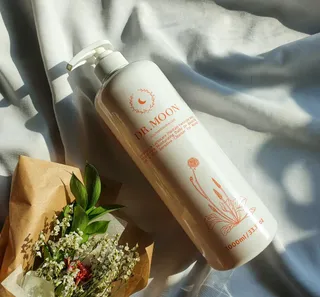 프리[닥터문] 유산균 락토케어 질경초 여성청결제 1000ml (젤타입) — 4점을 준 리뷰어가 2022년 5월 올린 사용 사진