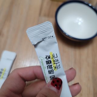 체인미 국화꽃 추출분말 에스오에스 곡류효소 과일채소 17종 혼합 분말 스틱 — 5점을 준 리뷰어가 2022년 1월 올린 사용 사진
