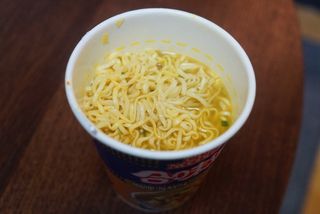 NISSIN 닛신 컵누들  4종 - 씨푸드오리지날, 씨푸드 스파이시, 씨푸드 커리, 씨푸드 XO소스 — 5점을 준 리뷰어가 2022년 4월 올린 사용 사진
