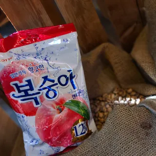 청포도캔디 복숭아캔디 — 5점을 준 리뷰어가 2022년 11월 올린 사용 사진