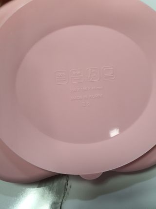 유비맘 캐릭터 실리콘 흡착 식판_색상 랜덤발송 — 5점을 준 리뷰어가 2021년 1월 올린 사용 사진