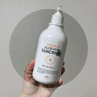 [닥터문] 프리미엄 알로에베라 선크림 500ml — 5점을 준 리뷰어가 2022년 7월 올린 사용 사진