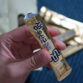 서울약사신협_프로바이오생유산균골드_2.5x120포 — 5점을 준 리뷰어가 2021년 6월 올린 사용 사진