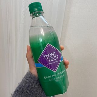 몽베스트 Montbest with Sparkling water Plain 20병 — 5점을 준 리뷰어가 2021년 11월 올린 사용 사진