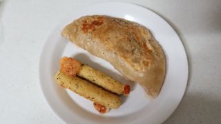 디케이식품(주) 고르곤졸라&모짜렐라 치즈스틱 400g — 5점을 준 리뷰어가 2023년 3월 올린 사용 사진