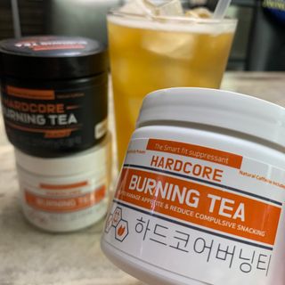 뉴트리션팩토리 하드코어버닝티 오리지널 — 5점을 준 리뷰어가 2021년 8월 올린 사용 사진