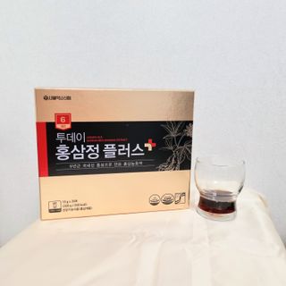 서울약사신협_투데이홍삼정플러스스틱_10g x 30포 — 5점을 준 리뷰어가 2021년 6월 올린 사용 사진