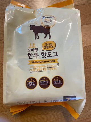 오마뎅 한우핫도그 — 5점을 준 리뷰어가 2021년 5월 올린 사용 사진