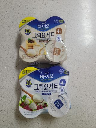 매일바이오 그릭요거트 오리지널 플레인 4개, 로스터리 커피믹스 4개 — 4.5점을 준 리뷰어가 2021년 12월 올린 사용 사진
