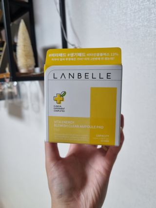 랑벨 비타 에너지 잡티 앰플 패드 65매 (투명하고 밝은 얼굴 광채패드) — 5점을 준 리뷰어가 2022년 5월 올린 사용 사진
