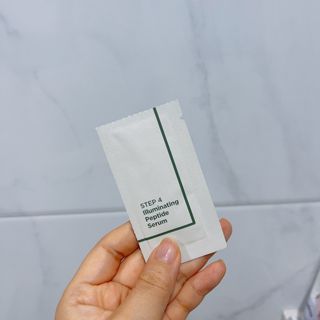 태그스킨 4스텝 주름개선 피부미백 영양 마스크팩 3개 세트(최신버전) — 4.5점을 준 리뷰어가 2022년 7월 올린 사용 사진