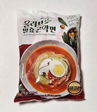 클린24시간 올리브발효곤약면 시원김치면 1세트-(3봉) — 5점을 준 리뷰어가 2024년 3월 올린 사용 사진