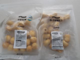 Dog&Ball 독앤볼 [Dog&Ball] 미니찹쌀볼도그 찹쌀치즈볼 — 5점을 준 리뷰어가 2021년 8월 올린 사용 사진