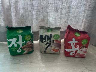 [풀무원] 자연은맛있다 정면, 백면, 홍면  세트 — 4점을 준 리뷰어가 2021년 4월 올린 사용 사진