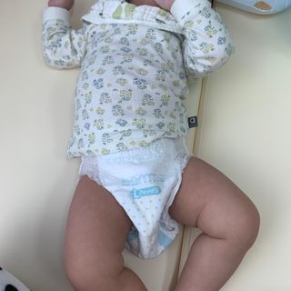 오브맘 밤 프리미엄 아기 기저귀 팬티형 밴드형 — 4.5점을 준 리뷰어가 2021년 1월 올린 사용 사진