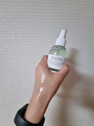 [녹산] 그린 솔루션 멀티 클렌징 오일 + 그린 솔루션 멀티 바디 미스트 — 4.5점을 준 리뷰어가 2022년 11월 올린 사용 사진