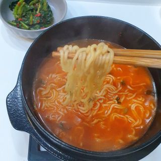 [풀무원] 자연은맛있다 정면, 백면, 홍면  세트 — 5점을 준 리뷰어가 2021년 4월 올린 사용 사진