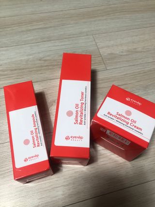 아이앤립 / EYENLIP 아이앤립 연어오일 리바이탈라이징 토너+앰플+크림 3종 세트 — 5점을 준 리뷰어가 2021년 7월 올린 사용 사진
