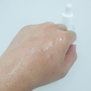 피키너스 리얼 모링가 딥 하이드레이션 앰플 — 5점을 준 리뷰어가 2021년 9월 올린 사용 사진