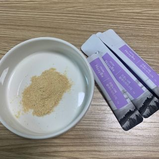 프롬노시베_이너뷰티 올데이 리지 스틱 — 5점을 준 리뷰어가 2021년 7월 올린 사용 사진