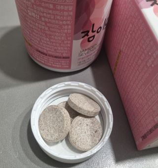 소담스퀘어 상암 [굿대디] 잠이든 1EA(1개월) 흑하랑상추 수면영양제 — 5점을 준 리뷰어가 2022년 12월 올린 사용 사진
