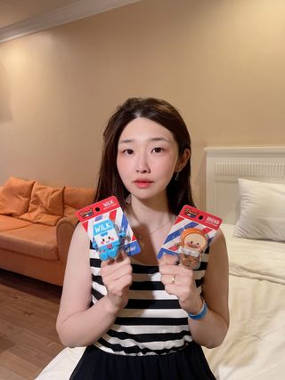 땅스부대찌개 X 브레드이발소 콜라보 비치타올 — 5점을 준 리뷰어가 2023년 6월 올린 사용 사진