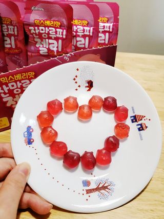 [팔도] 잔망루피젤리 믹스베리맛 42g 8개 — 5점을 준 리뷰어가 2022년 3월 올린 사용 사진