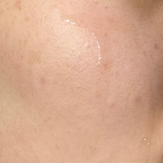 스킨큐어 산다화 비타민c 화이트닝 에센스 30ml — 5점을 준 리뷰어가 2023년 9월 올린 사용 사진