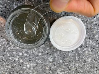 [NEW_버진팜스 푸딩수딩] 투명 푸딩젤이 선사하는 빠른 진정과 깨끗한 피부결 정돈 — 4.5점을 준 리뷰어가 2021년 10월 올린 사용 사진