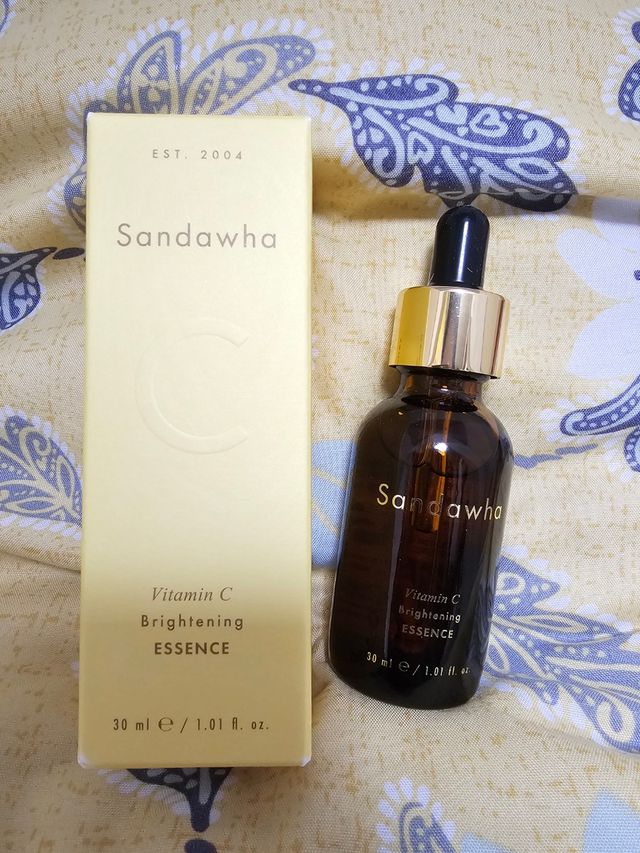 산다화 비타민c 화이트닝 에센스 30ml 리뷰 사진