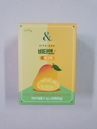 비타앤C 레몬맛, 망고맛 — 5점을 준 리뷰어가 2021년 5월 올린 사용 사진