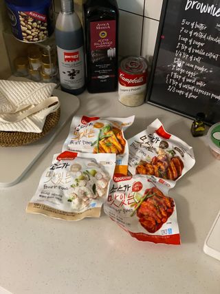 굽네몰 [굽네] 소스가 맛있는 닭가슴살 슬라이스 4종 — 5점을 준 리뷰어가 2021년 5월 올린 사용 사진